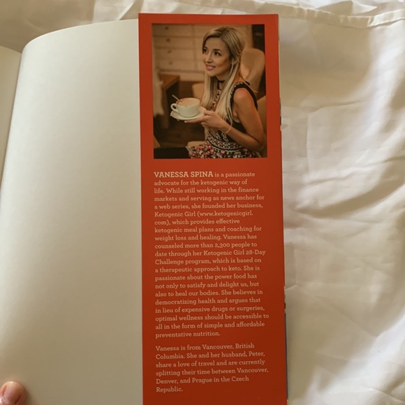 Keto essentials recipe book by Vanessa Spina. - Picture 7 of 8